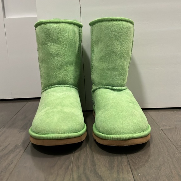 Y2K Vintage Ugg Classic Short Boots Size 6 - Picture 5 of 14